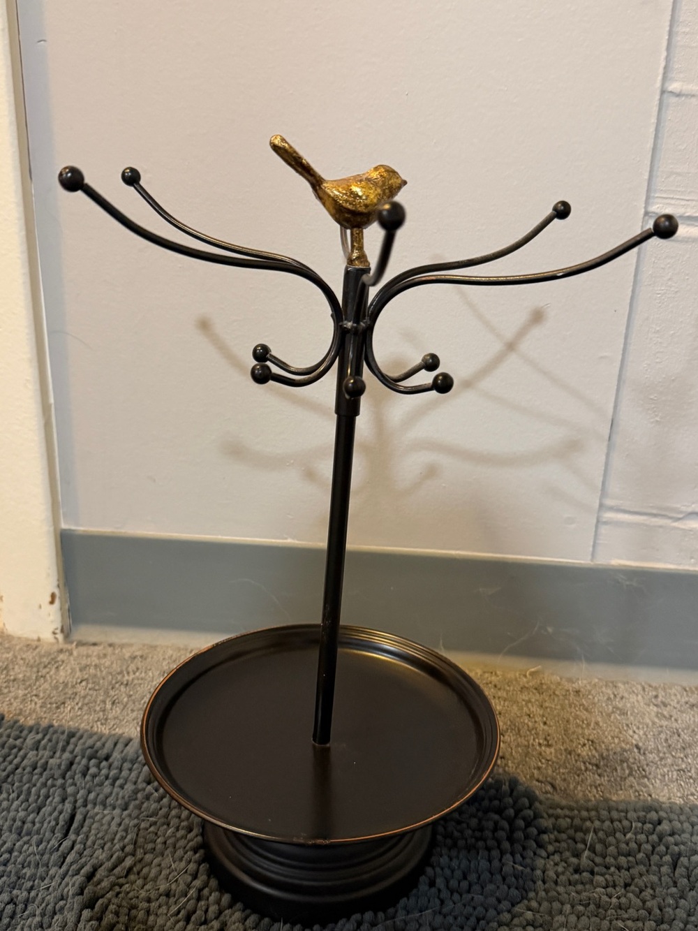 Women Jewelry Black and Gold Bird Jewelry Tree Stand